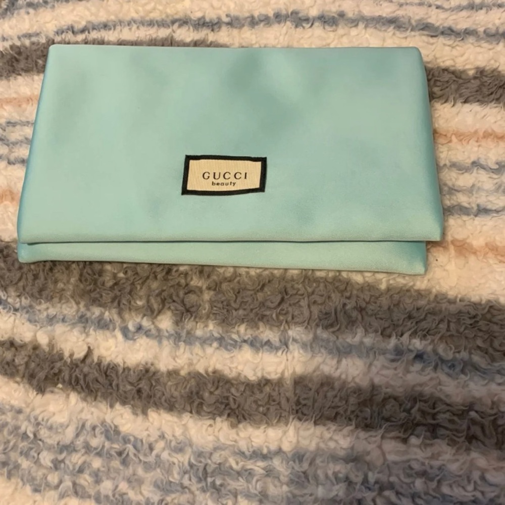 Gucci makeup bag